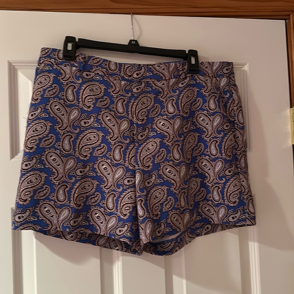 Ladies Banana Republic Shorts